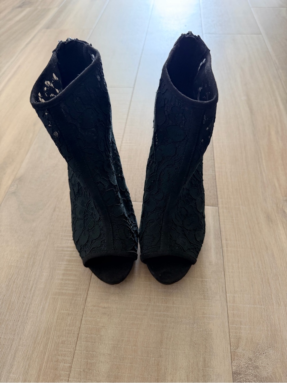 Apt. 9 Black Lace Peep-Toe Ankle Booties
